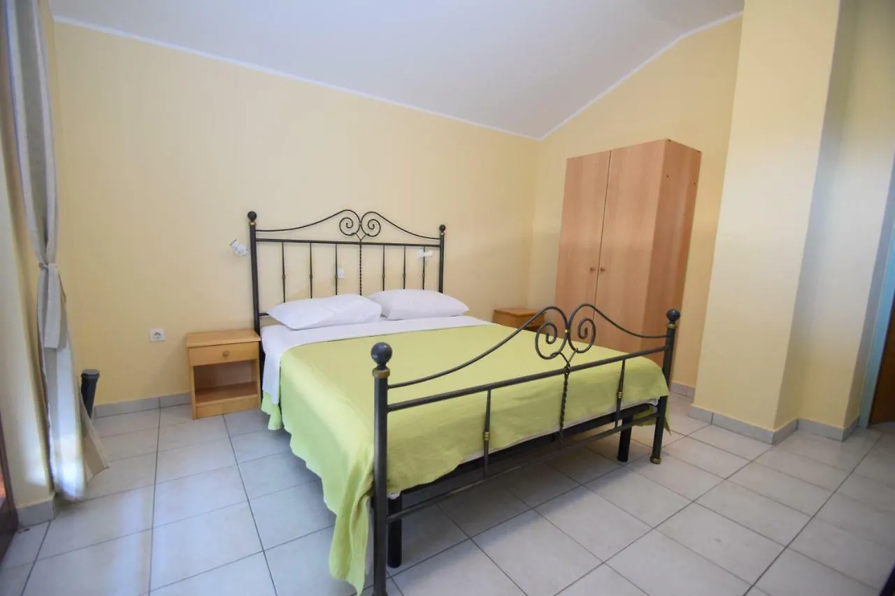 Apartments Nina Starigrad Paklenica