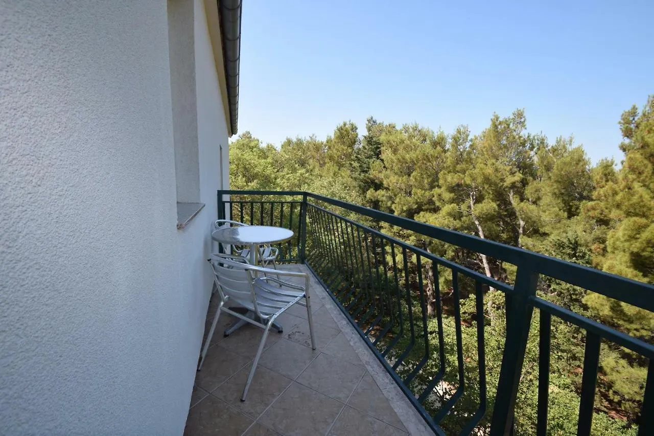 Konukevi Apartments Nina Starigrad Paklenica