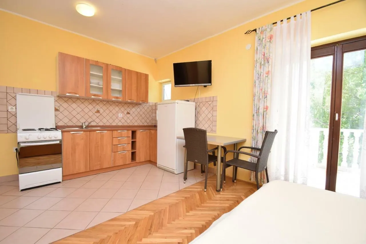 Gæstehus Apartments Nina Starigrad Paklenica